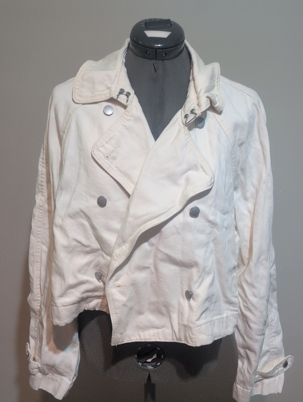 Universal Thread Cream Double-Breasted Trench Jacket